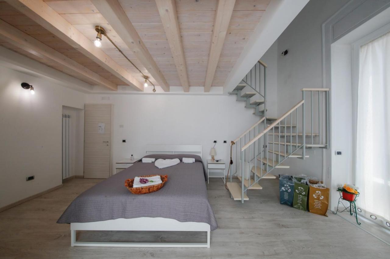 Bed And Breakfast I 7 Venti- 7 Winds Napoli Bagian luar foto
