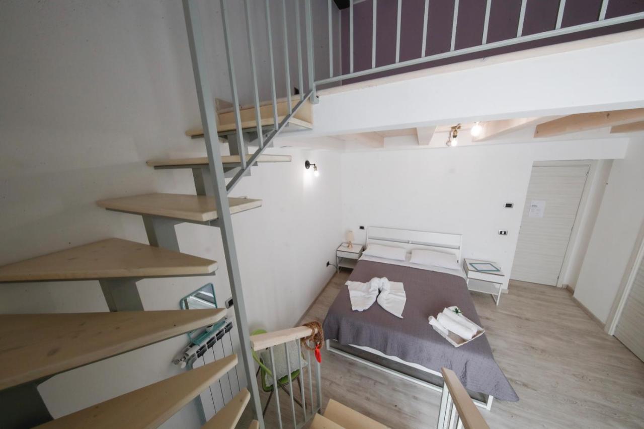 Bed And Breakfast I 7 Venti- 7 Winds Napoli Bagian luar foto