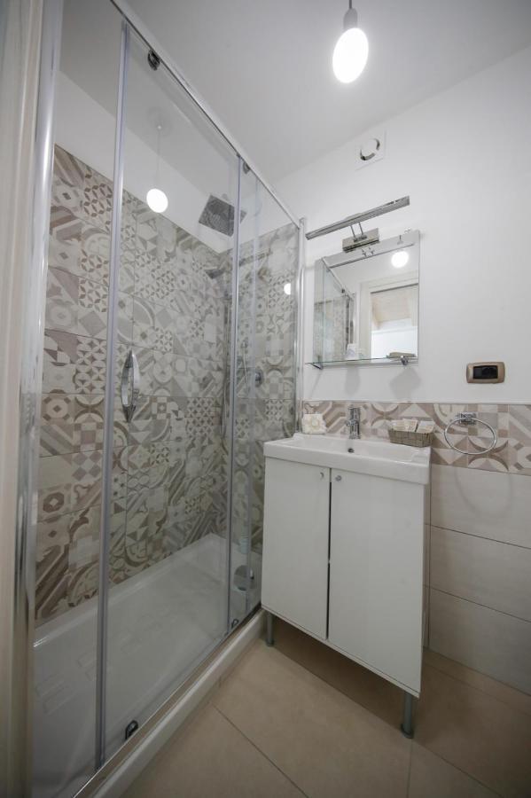 Bed And Breakfast I 7 Venti- 7 Winds Napoli Bagian luar foto