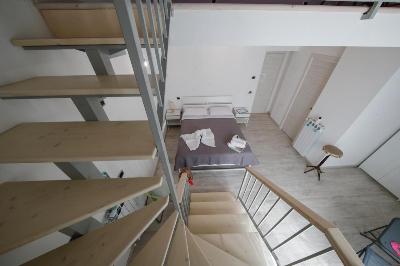 Bed And Breakfast I 7 Venti- 7 Winds Napoli Bagian luar foto