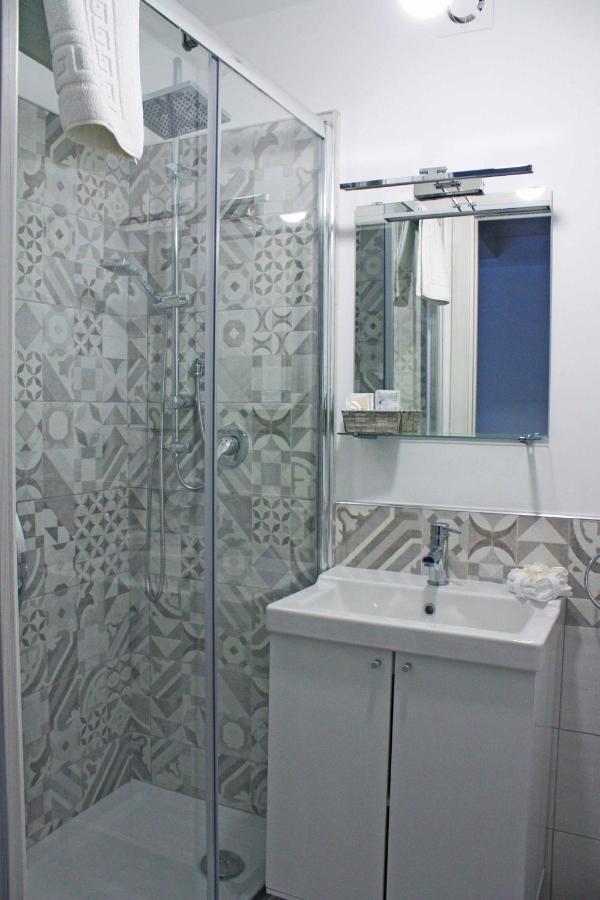 Bed And Breakfast I 7 Venti- 7 Winds Napoli Bagian luar foto